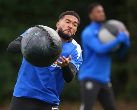 Reece James Expresses No Fear Ahead of Bayern Clash in UEFA's Elite Competition